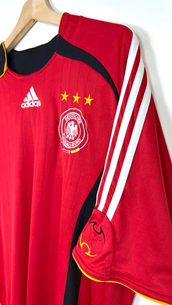 2005/07 Allemagne Extérieur (L) - Iconic Football Shop