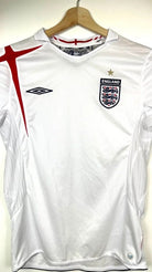 2005/07 Angleterre Domicile (S) - Iconic Football Shop