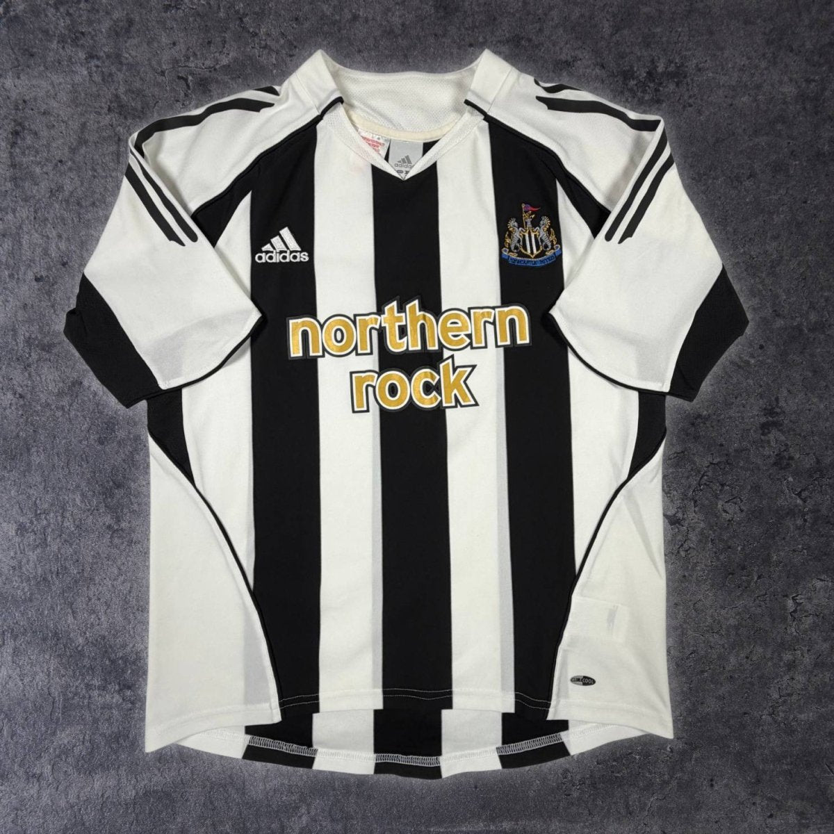 2005/07 Newcastle Domicile (16a) - Iconic Football Shop
