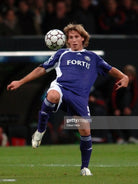2006/07 Anderlecht Domicile - Biglia 5 (L) - Iconic Football Shop