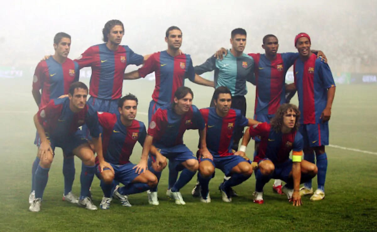 2006/07 Barcelone Domicile (XL) - Iconic Football Shop