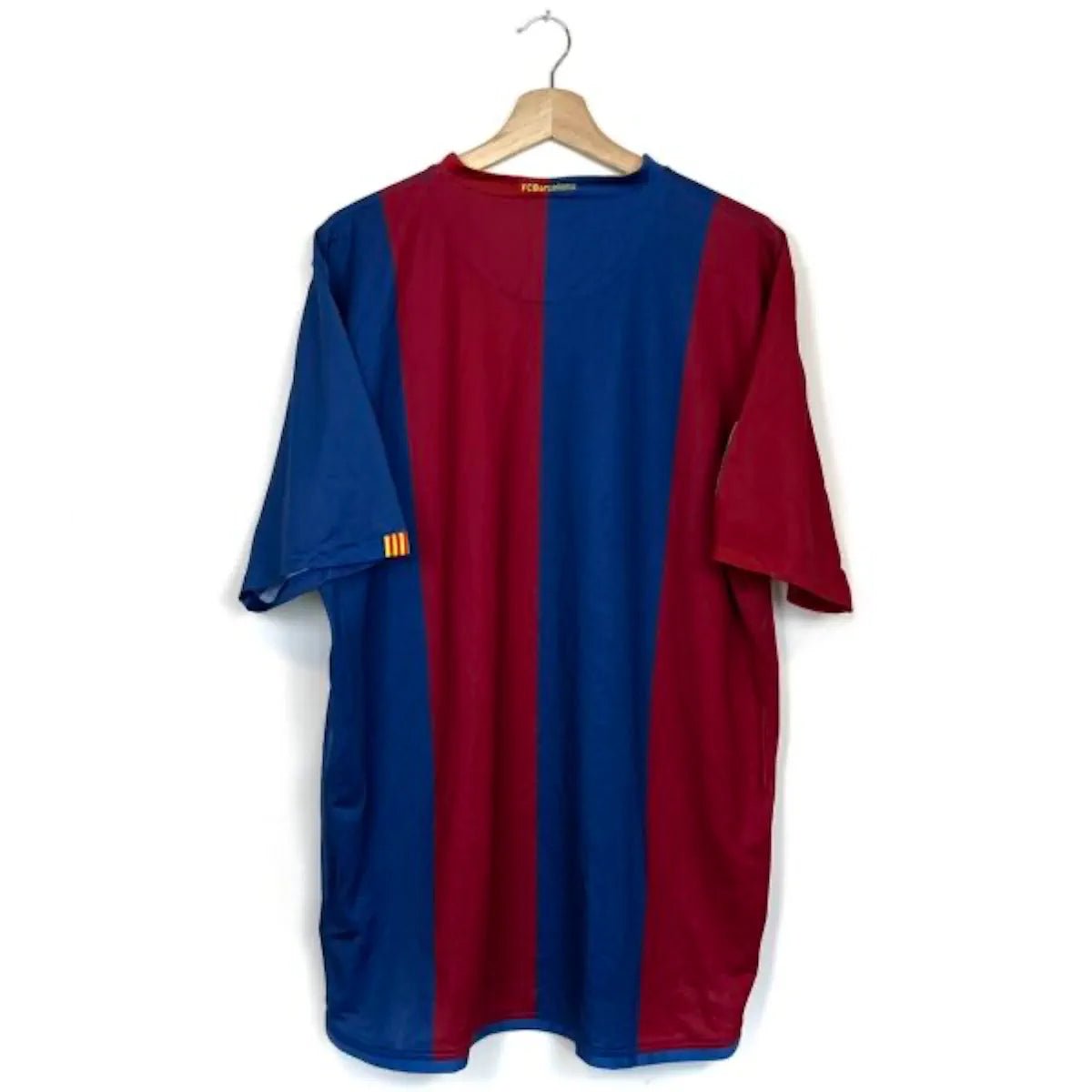 2006/07 Barcelone Domicile (XL) - Iconic Football Shop