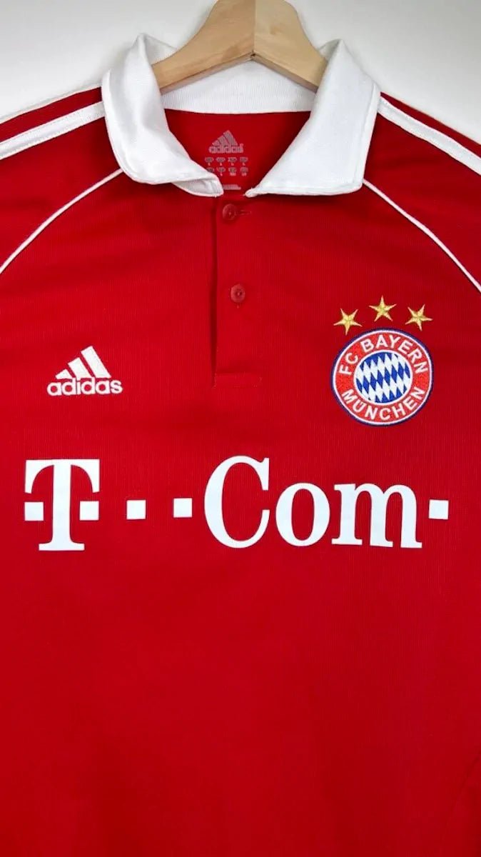 2006/07 Bayern Munich Domicile (L) - Iconic Football Shop