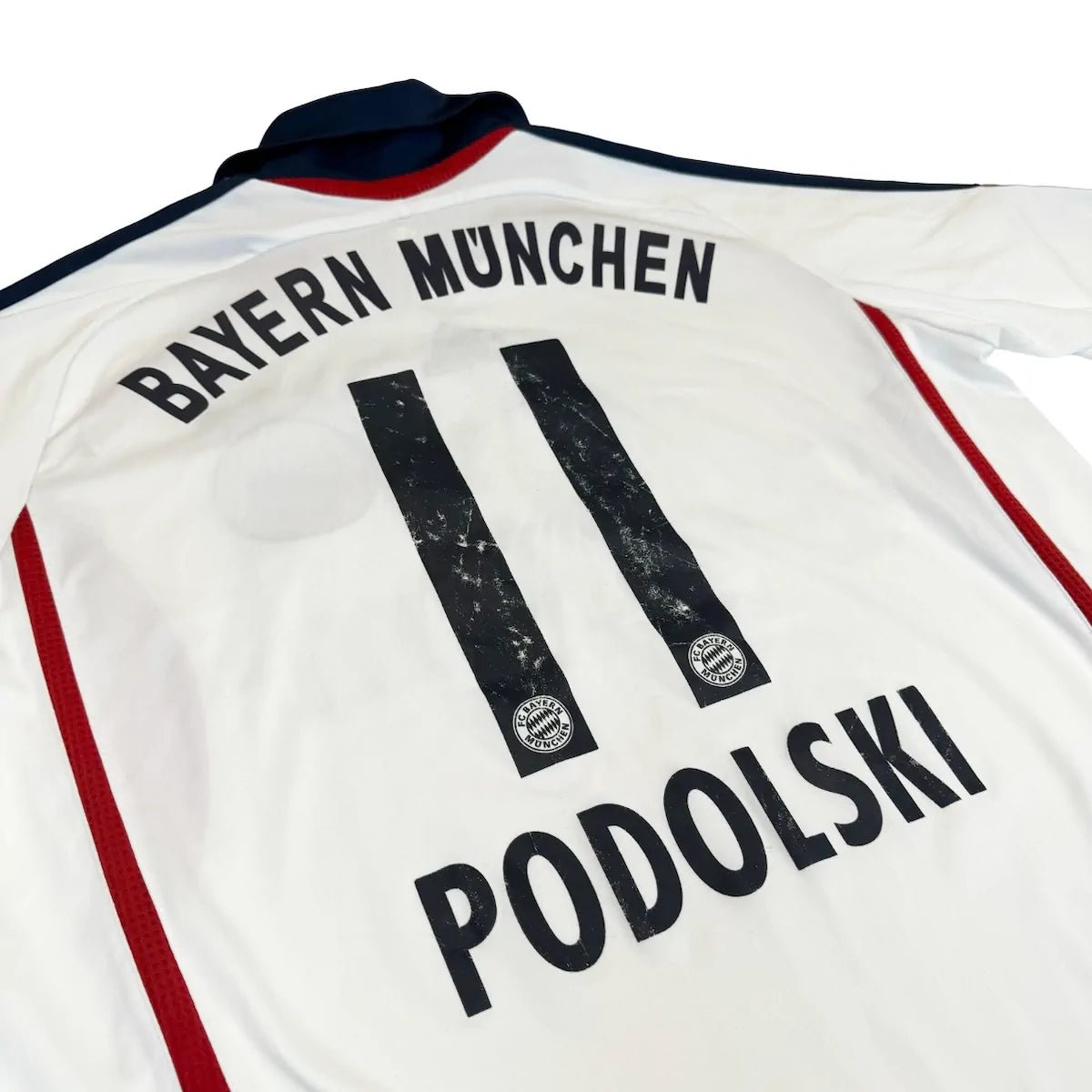 2006/07 Bayern Munich Extérieur - Podolski 11 (M) - Iconic Football Shop