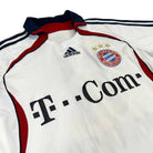 2006/07 Bayern Munich Extérieur - Podolski 11 (M) - Iconic Football Shop