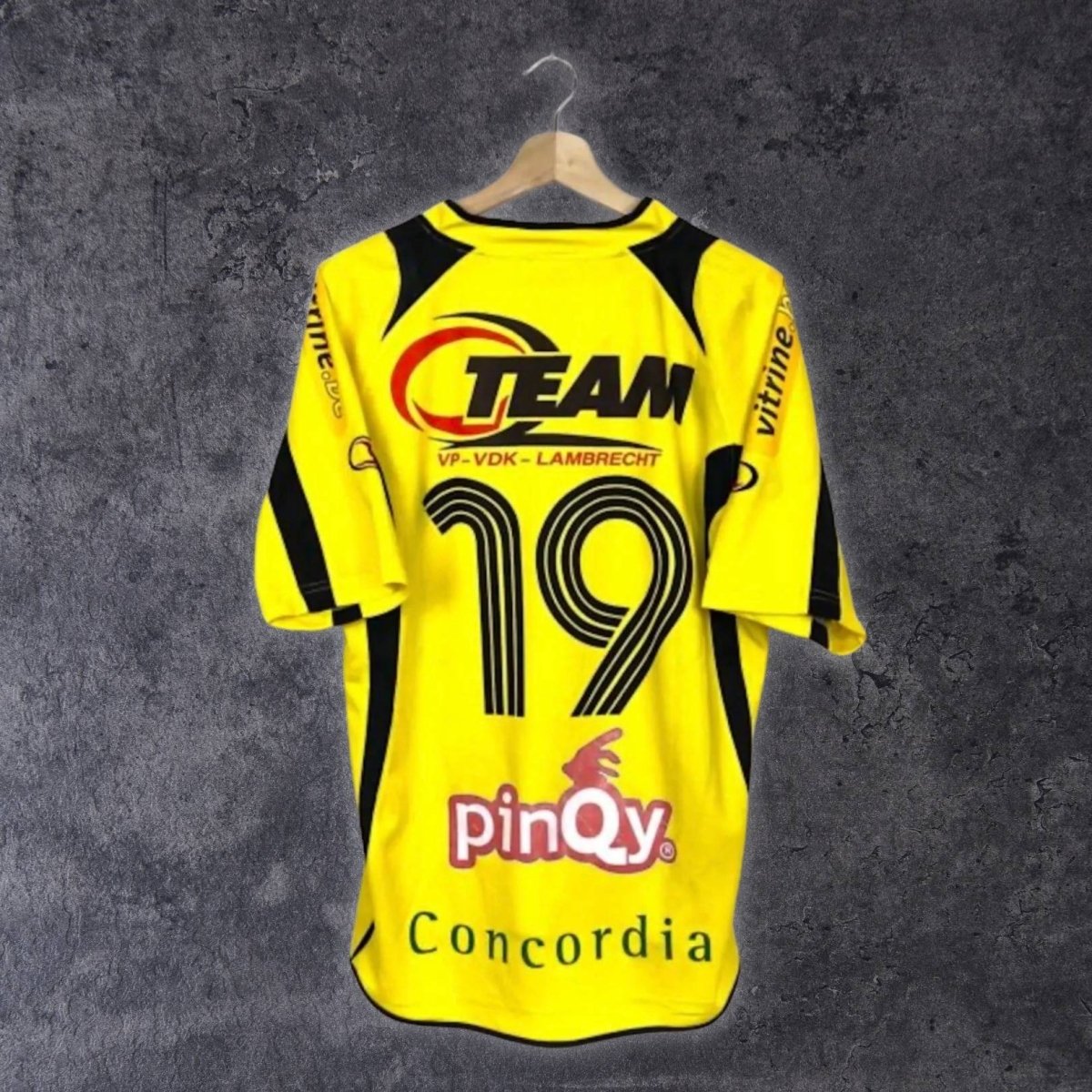 2006/07 Lokeren Extérieur - 19 *PRÉPARÉ/PORTÉ* (M) - Iconic Football Shop