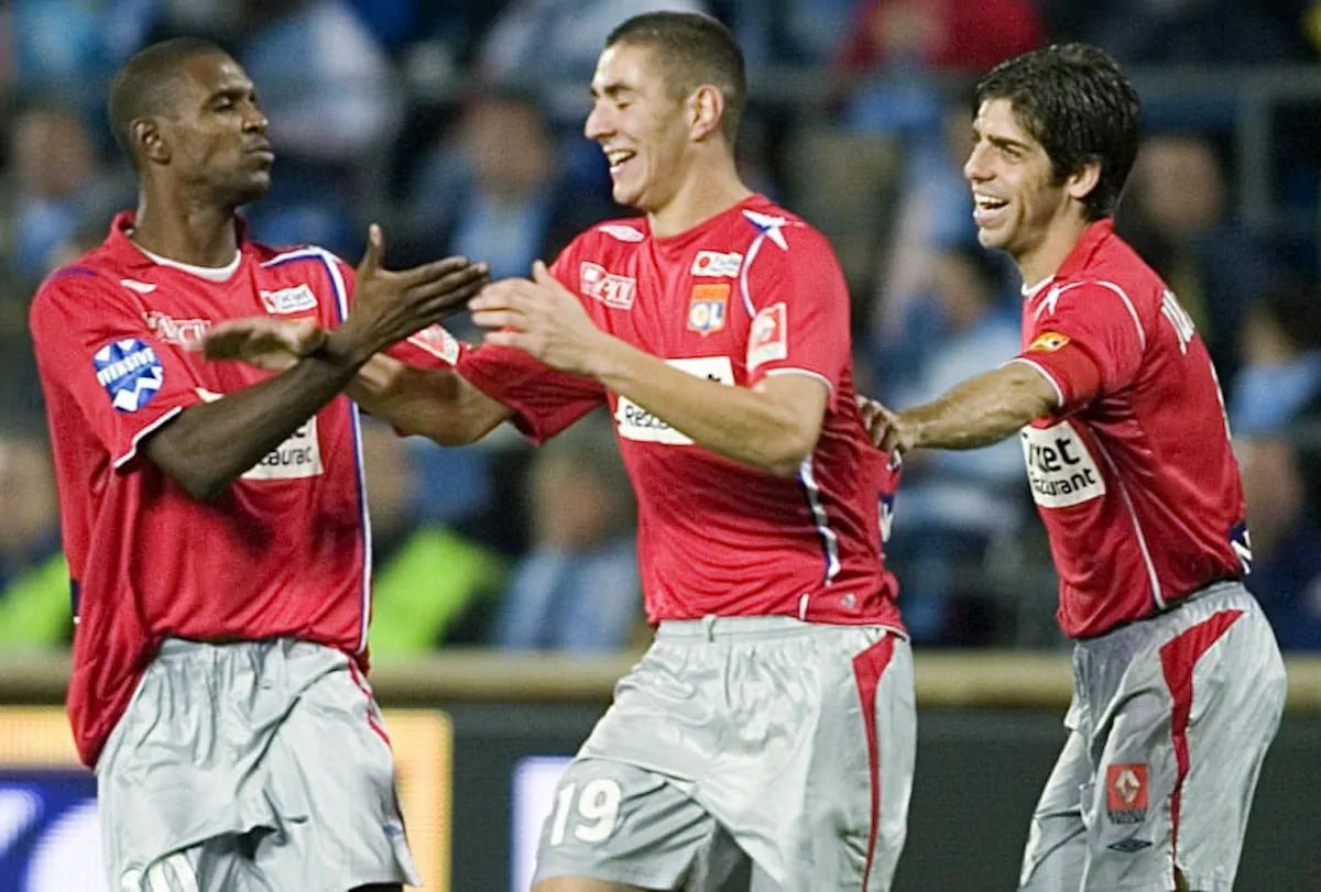 2006/07 Lyon Extérieur - Juninho 8 (M) - Iconic Football Shop