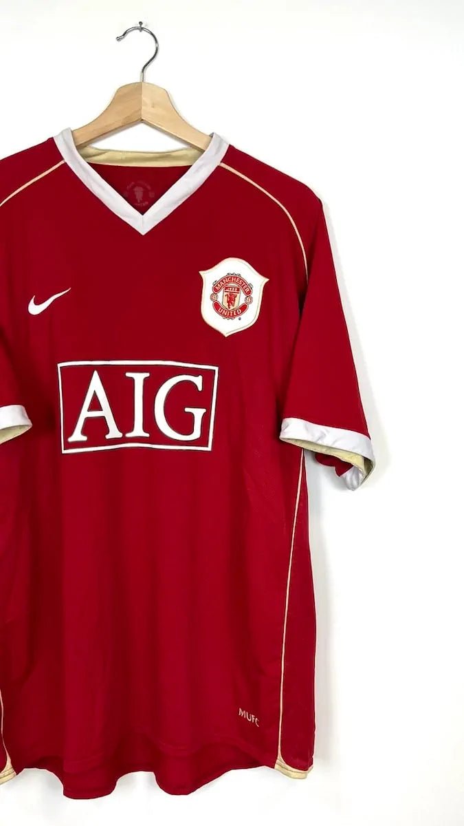 2006/07 Manchester United Domicile - Giggs 11 (XL) - Iconic Football Shop