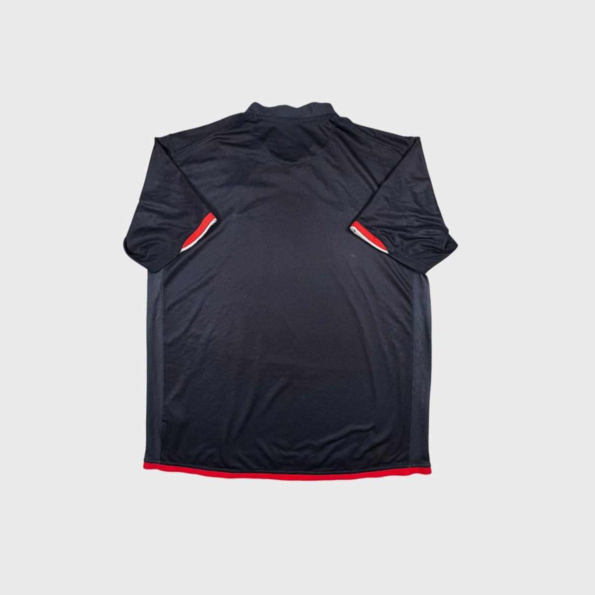 2006/07 PSG Domicile (L) - Iconic Football Shop