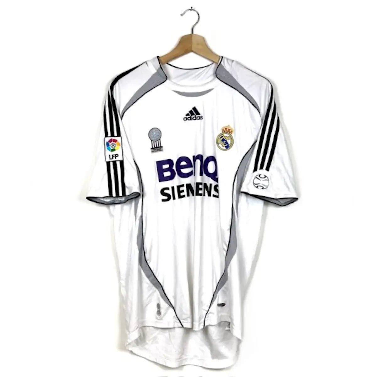 2006/07 Real Madrid Domicile - Ronaldo 9 (L) - Iconic Football Shop