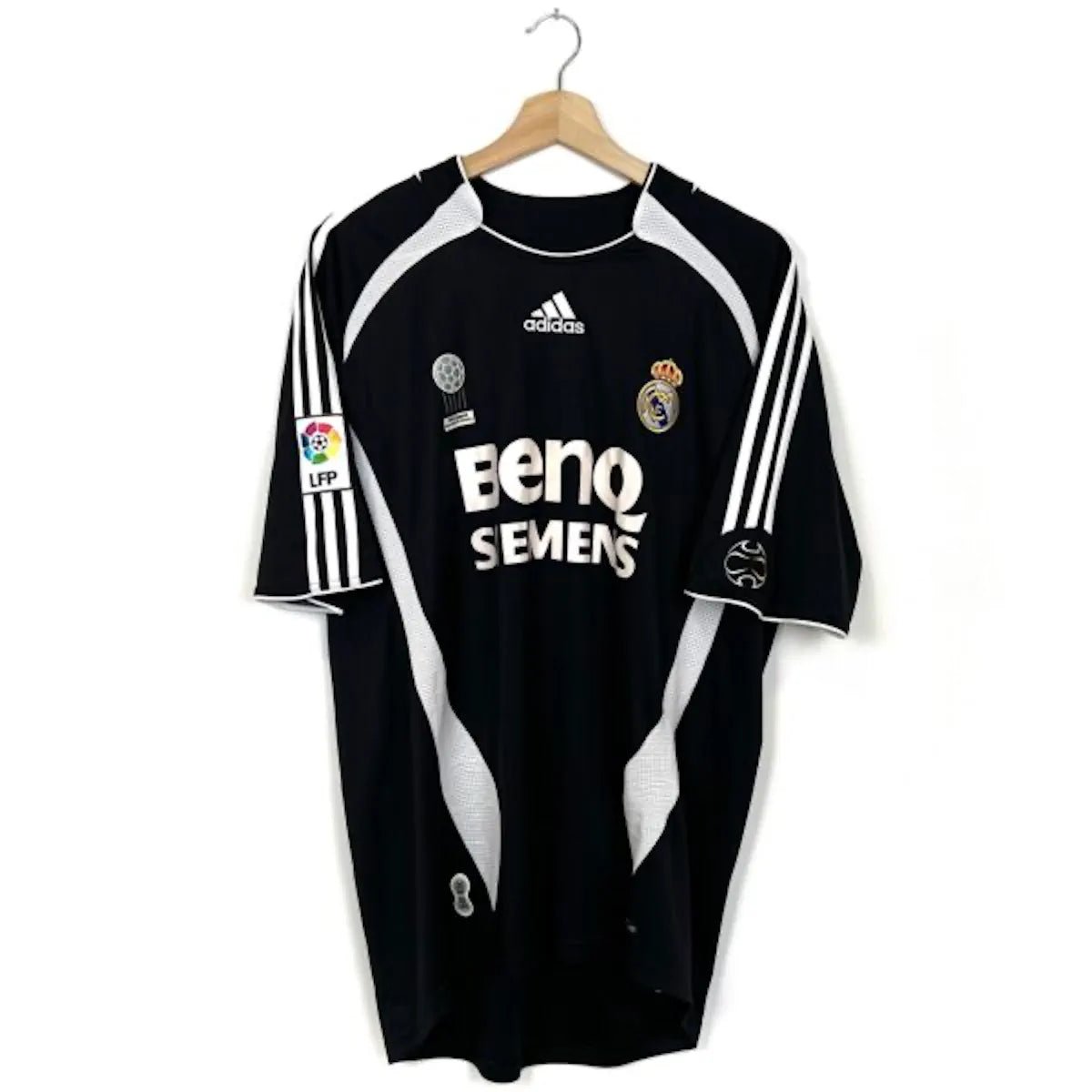 2006/07 Real Madrid Extérieur (L) - Iconic Football Shop