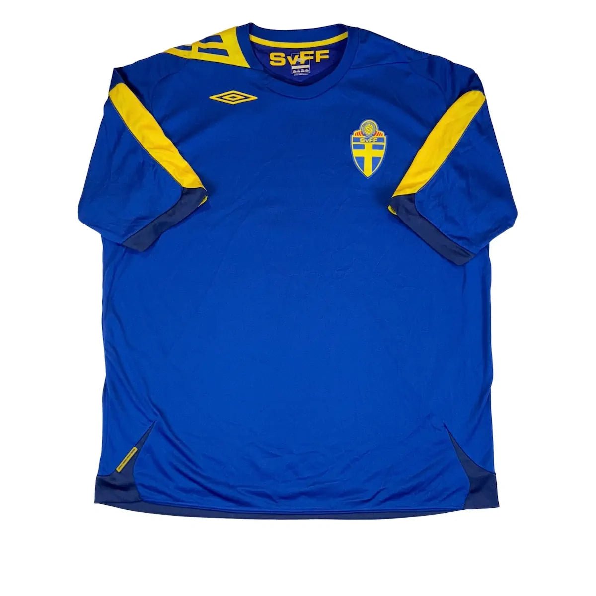 2006/07 Suède Extérieur (2XL) - Iconic Football Shop