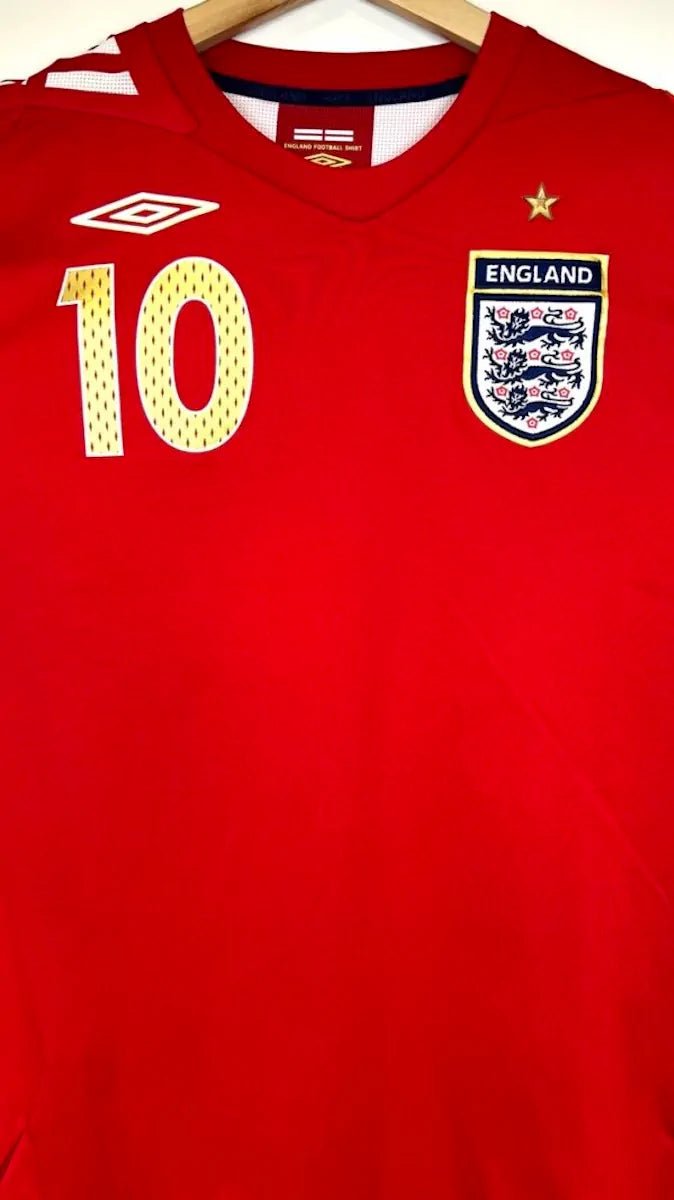 2006/08 Angleterre Extérieur - Owen 10 (L) - Iconic Football Shop