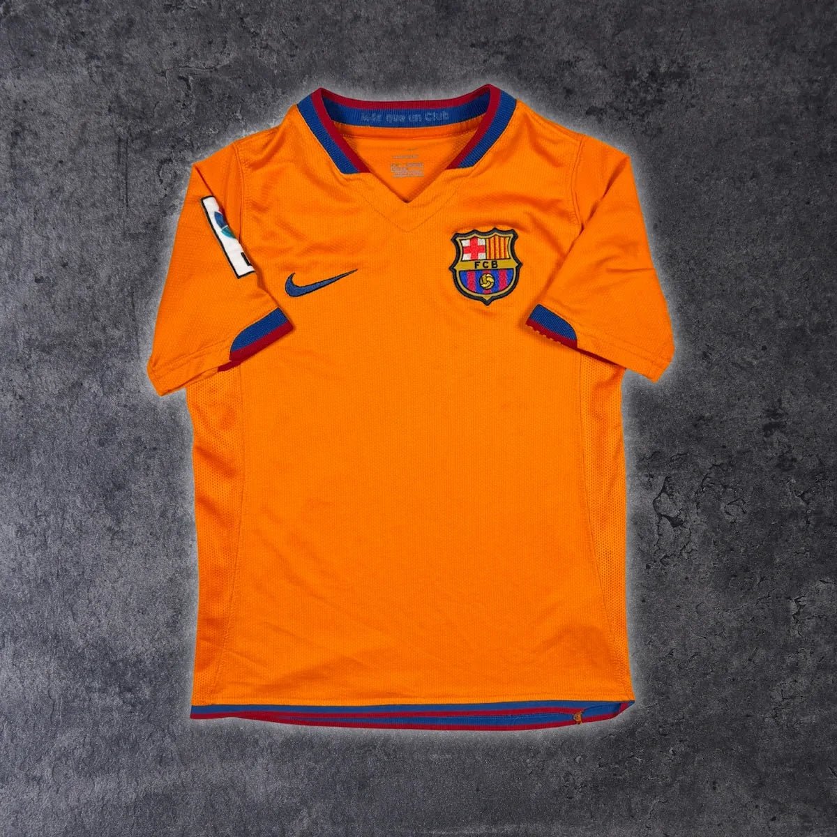 2006/08 Barcelone Extérieur (8/10a) - Iconic Football Shop