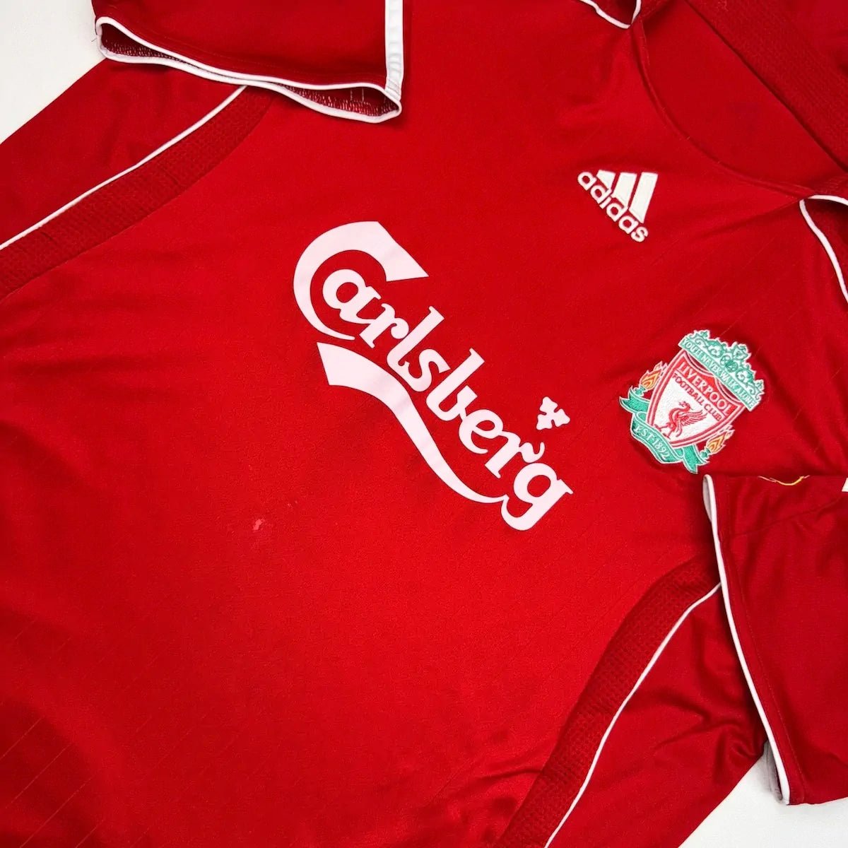 2006/08 Liverpool Domicile (L) - Iconic Football Shop