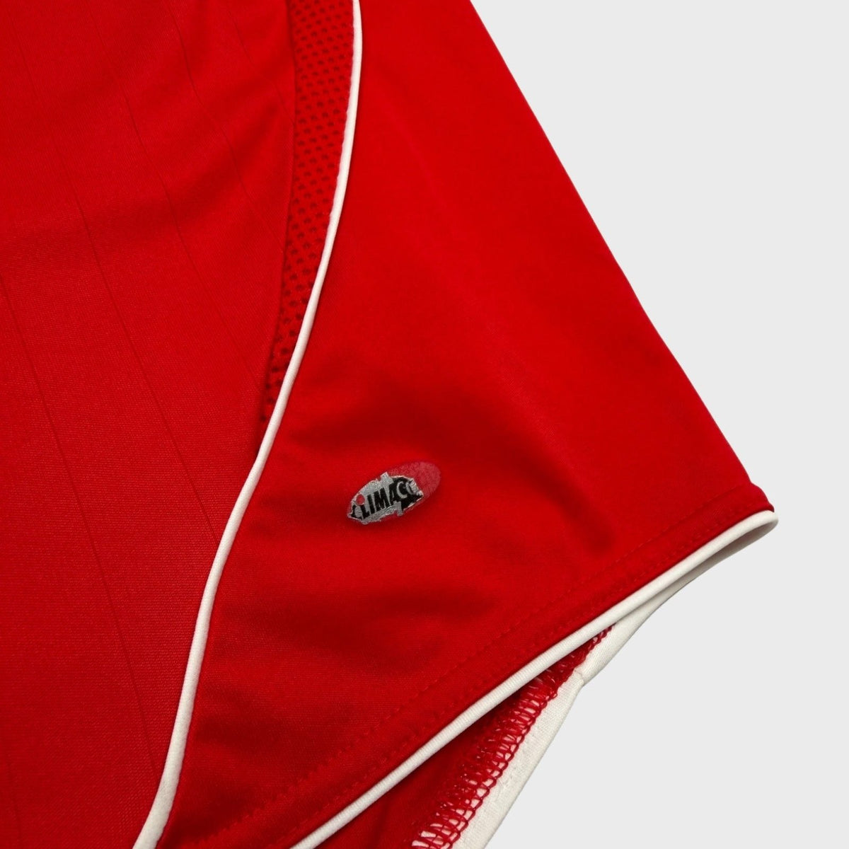 2006/08 Liverpool Domicile (M) - Iconic Football Shop