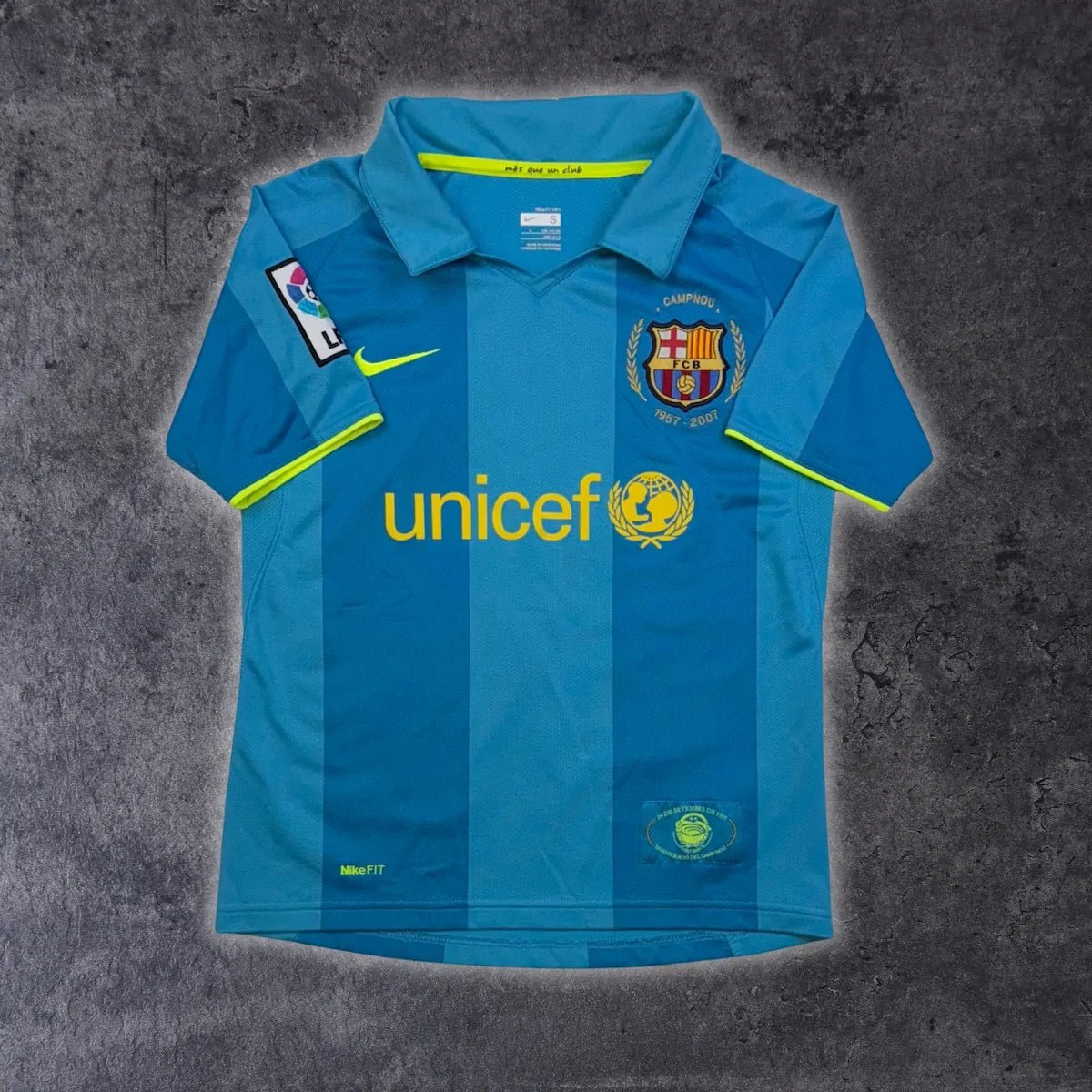 2007/08 Barcelone Extérieur (8/10a) - Iconic Football Shop