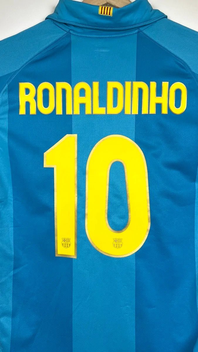 2007/08 Barcelone Extérieur - Ronaldinho 10 (L) - Iconic Football Shop