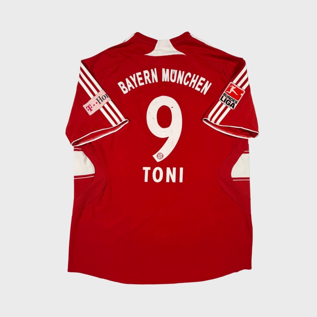 2007/08 Bayern Munich Domicile - Toni 9 (XL) - Iconic Football Shop