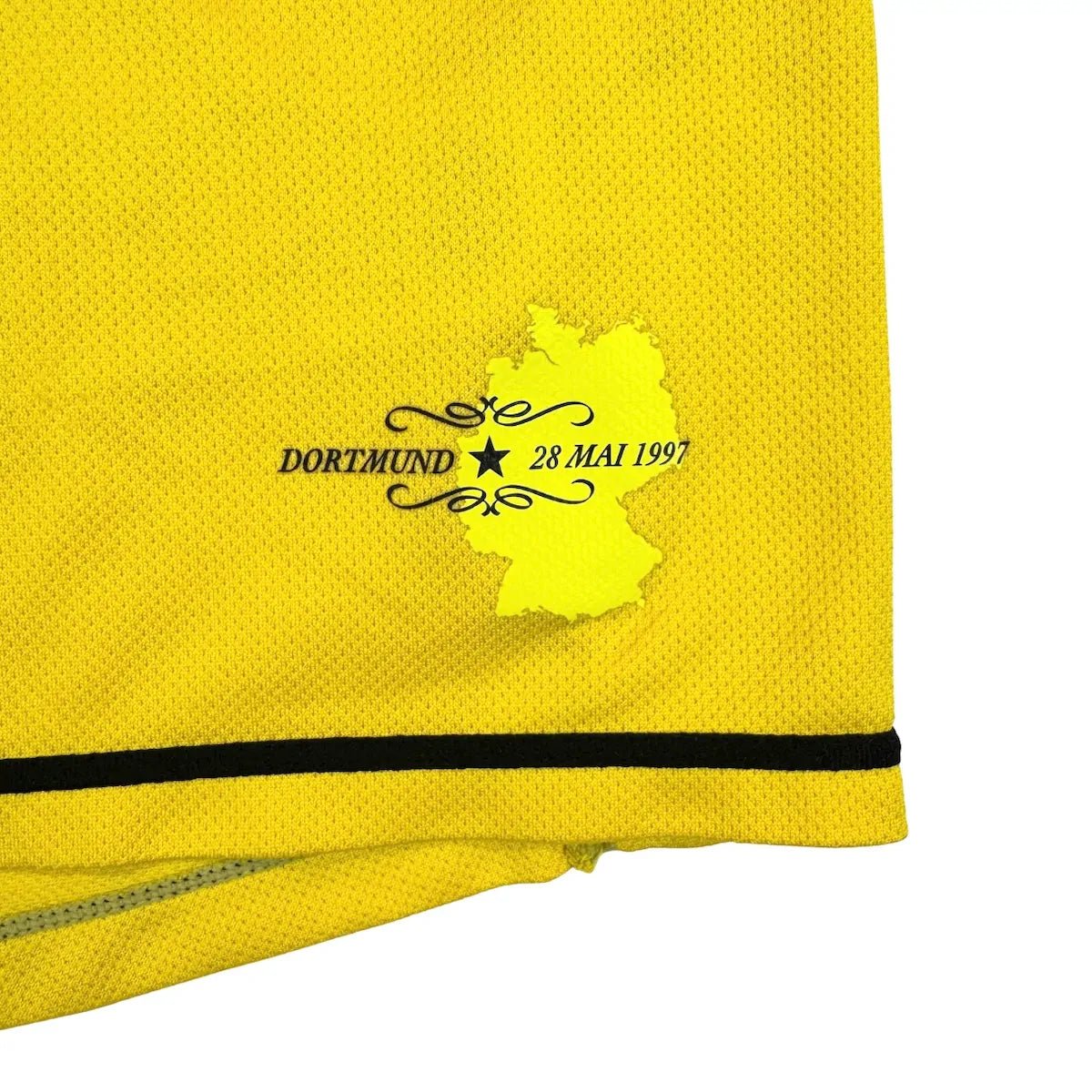 2007/08 Dortmund Domicile (L) - Iconic Football Shop