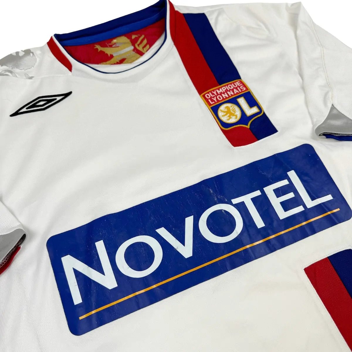2007/08 Lyon Domicile (M) - Iconic Football Shop