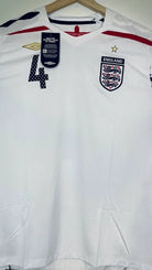 2007/09 Angleterre Domicile - Gerrard 4 (XL) - Iconic Football Shop
