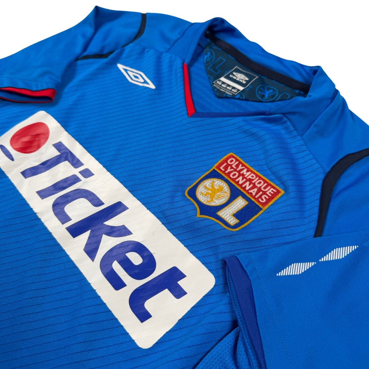 2008/09 Lyon Extérieur (11a) - Iconic Football Shop