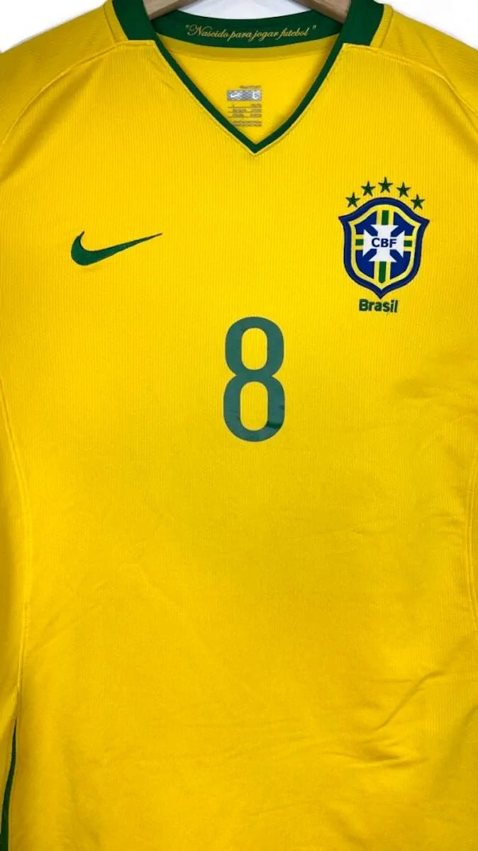 2008/10 Brésil Domicile - Kaka' 8 (L) - Iconic Football Shop