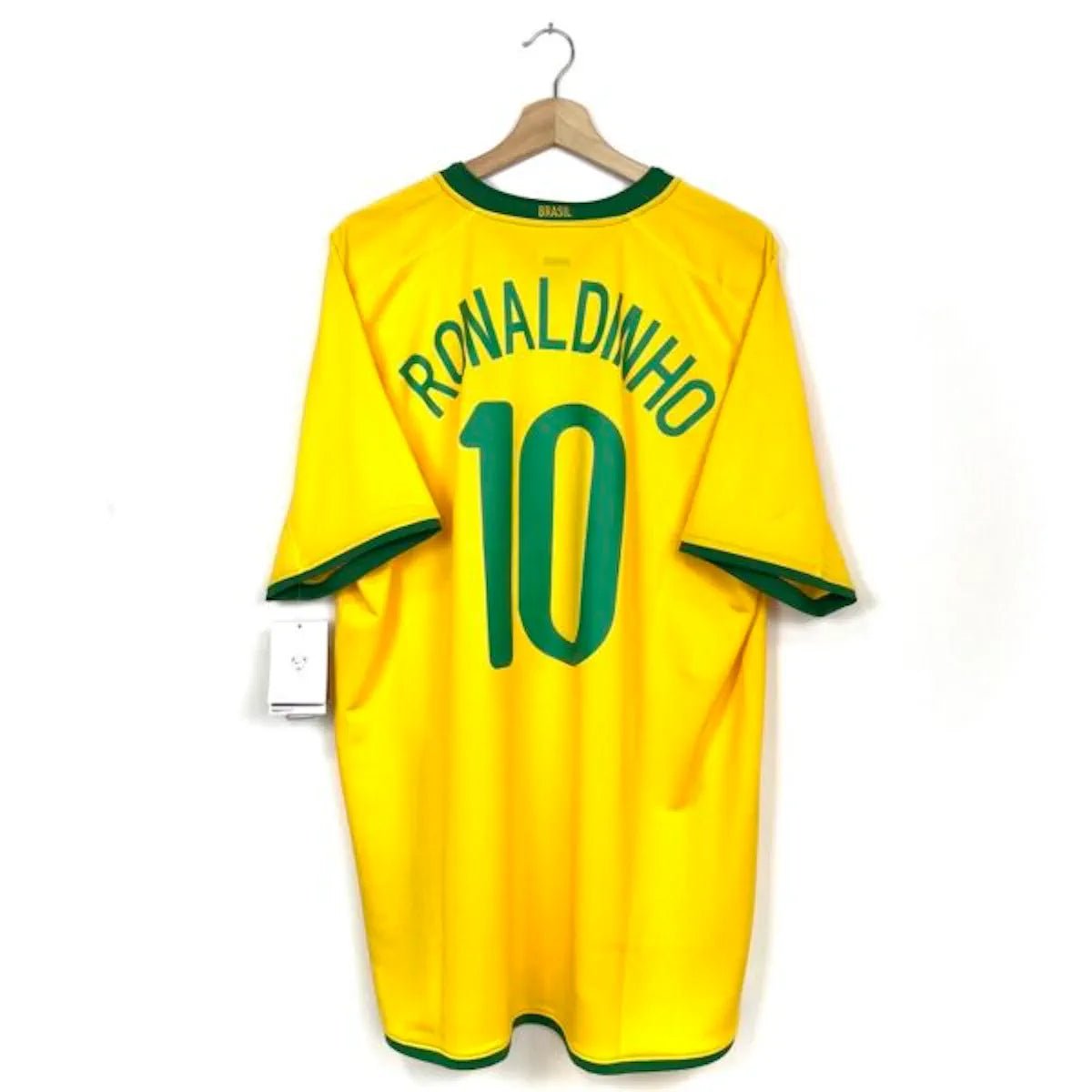 2008/10 Brésil Domicile - Ronaldinho 10 (XL) - Iconic Football Shop