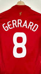 2008/10 Liverpool Domicile - Gerrard 8 (M) - Iconic Football Shop