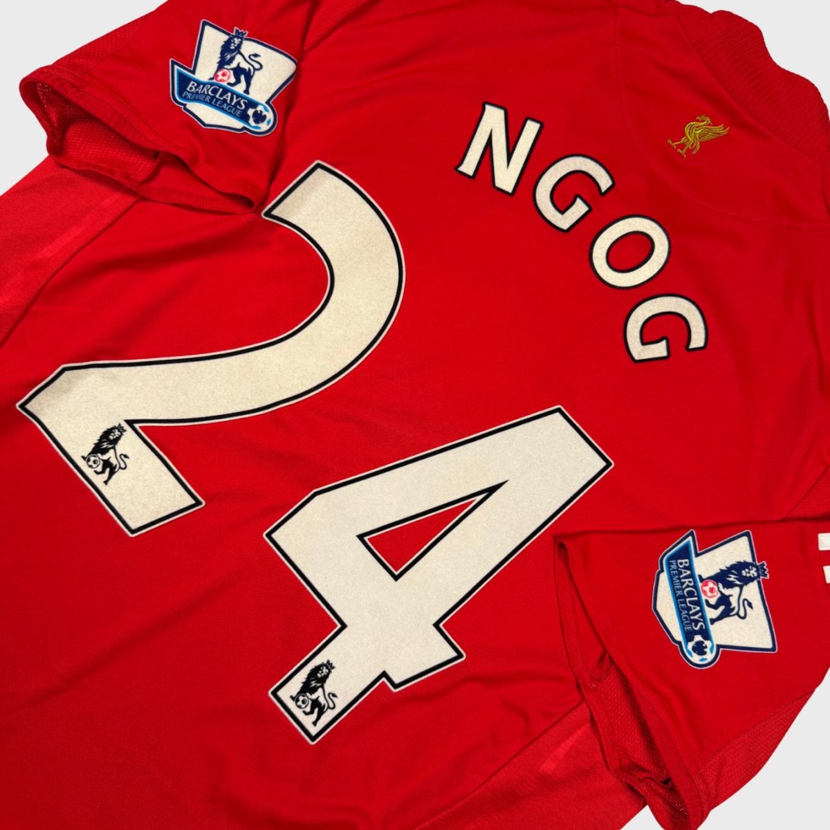 2008/10 Liverpool Domicile - Ngog 24 (L) - Iconic Football Shop