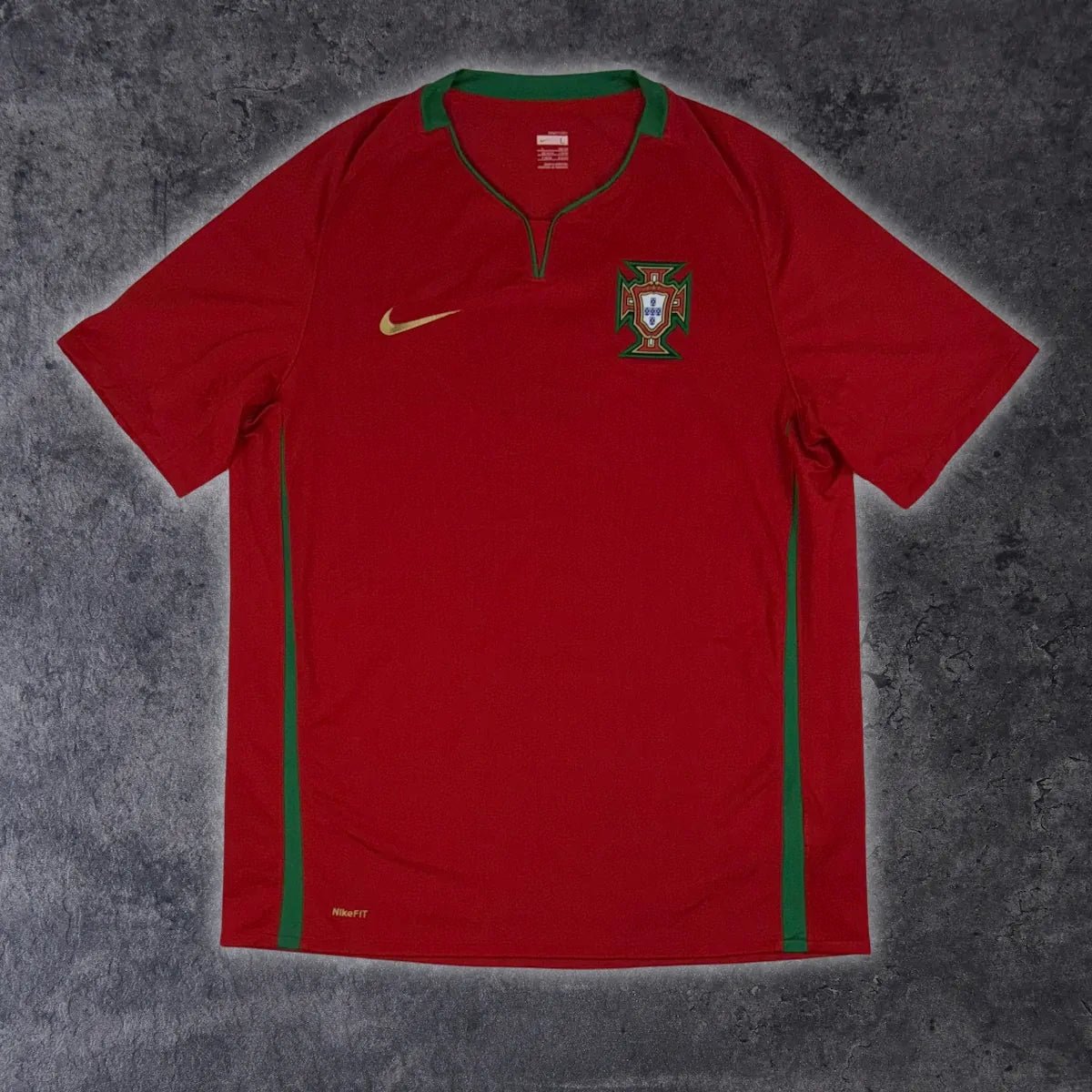 2008/10 Portugal Domicile (L) - Iconic Football Shop