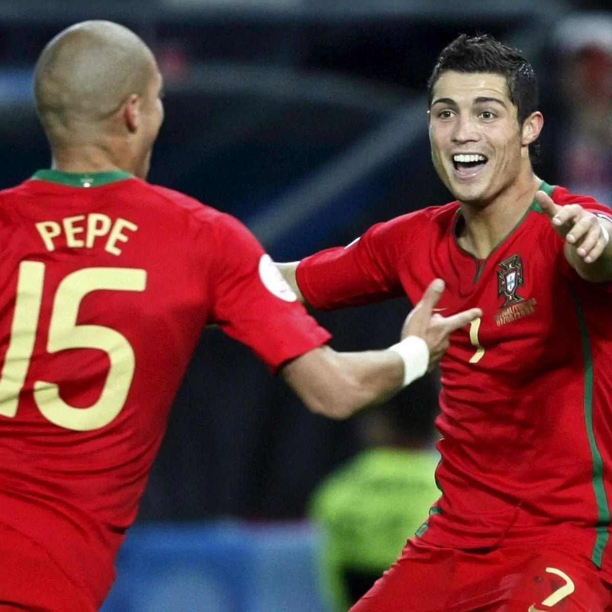 2008/10 Portugal Domicile (M) - Iconic Football Shop