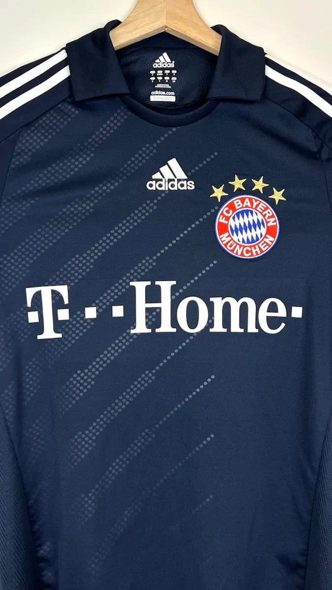 2009/10 Bayern Munich Extérieur - Schweinsteiger 31 (S) - Iconic Football Shop