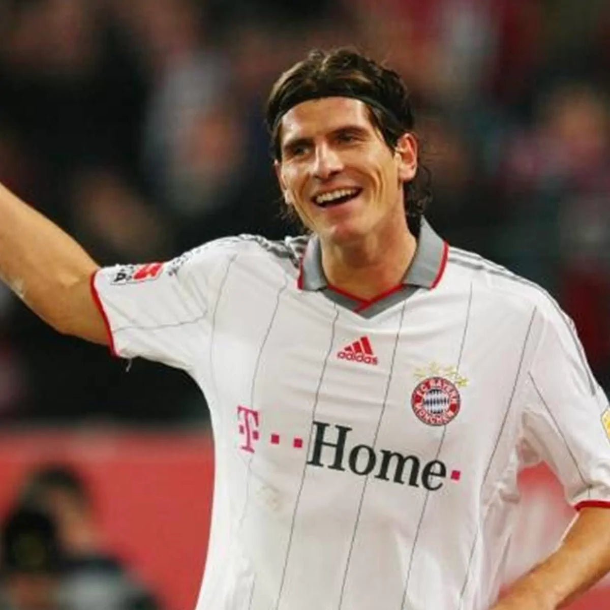 2009/10 Bayern Munich Third *EUROPE* (XL) - Iconic Football Shop