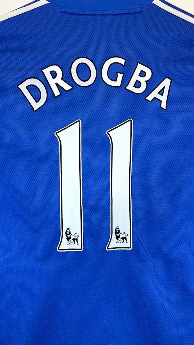 2009/10 Chelsea Domicile - Drogba 11 (L) - Iconic Football Shop