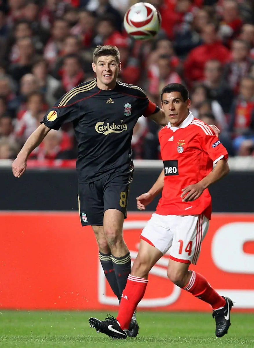 2009/10 Liverpool Extérieur - Gerrard 8 (L) - Iconic Football Shop
