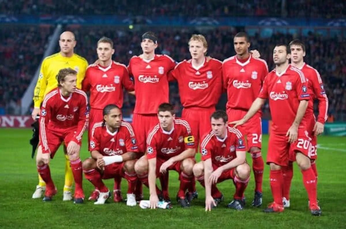 2009/10 Liverpool Veste (M) - Iconic Football Shop