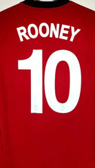 2009/10 Manchester United Domicile - Rooney 10 (S) - Iconic Football Shop