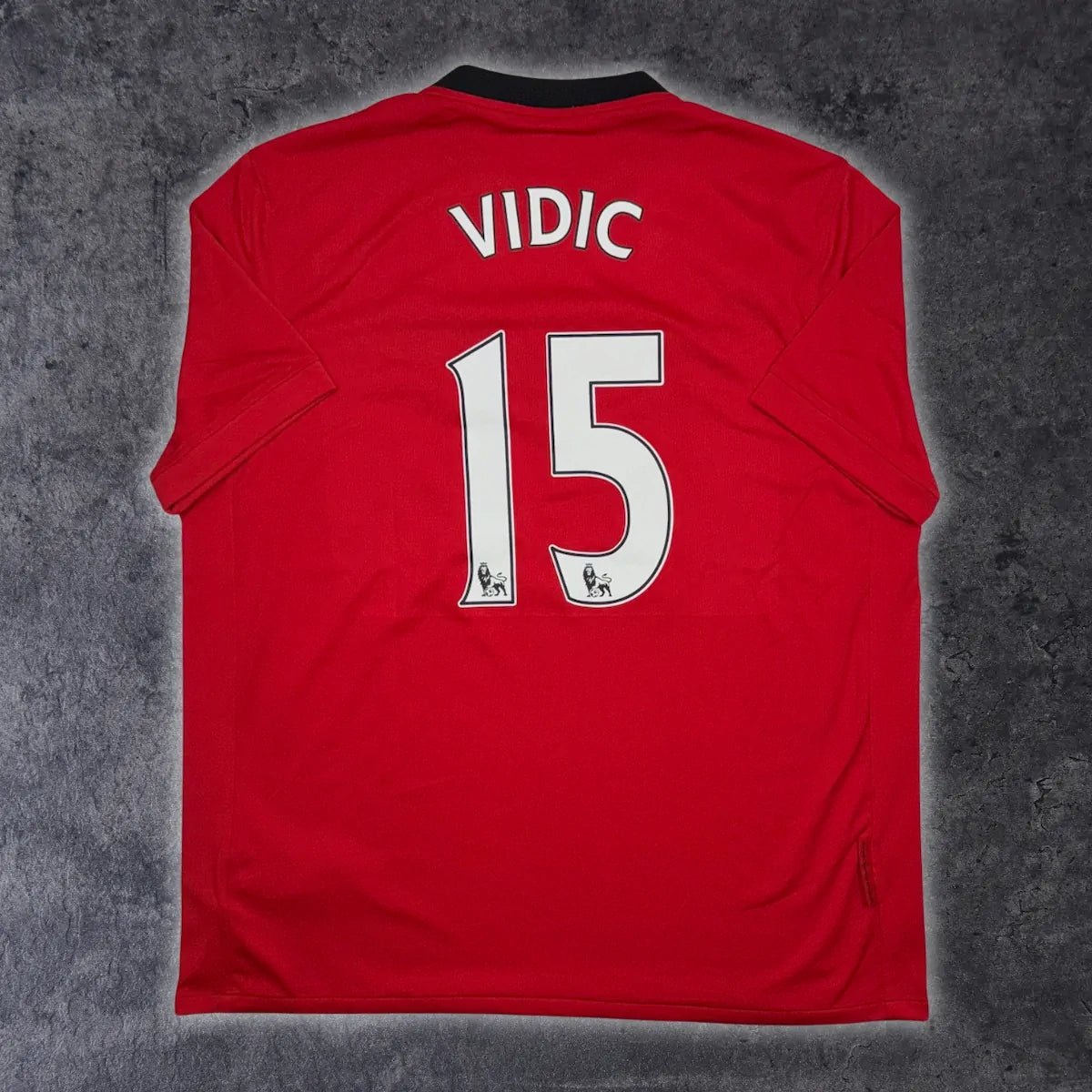 2009/10 Manchester United Domicile - Vidic 15 (XL) - Iconic Football Shop