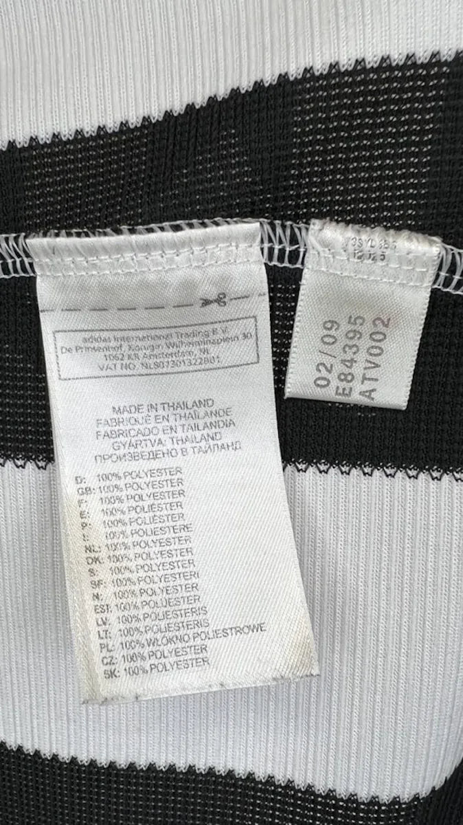 2009/10 Newcastle Domicile - 13 (L) - Iconic Football Shop