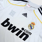 2009/10 Real Madrid Domicile (16a) - Iconic Football Shop