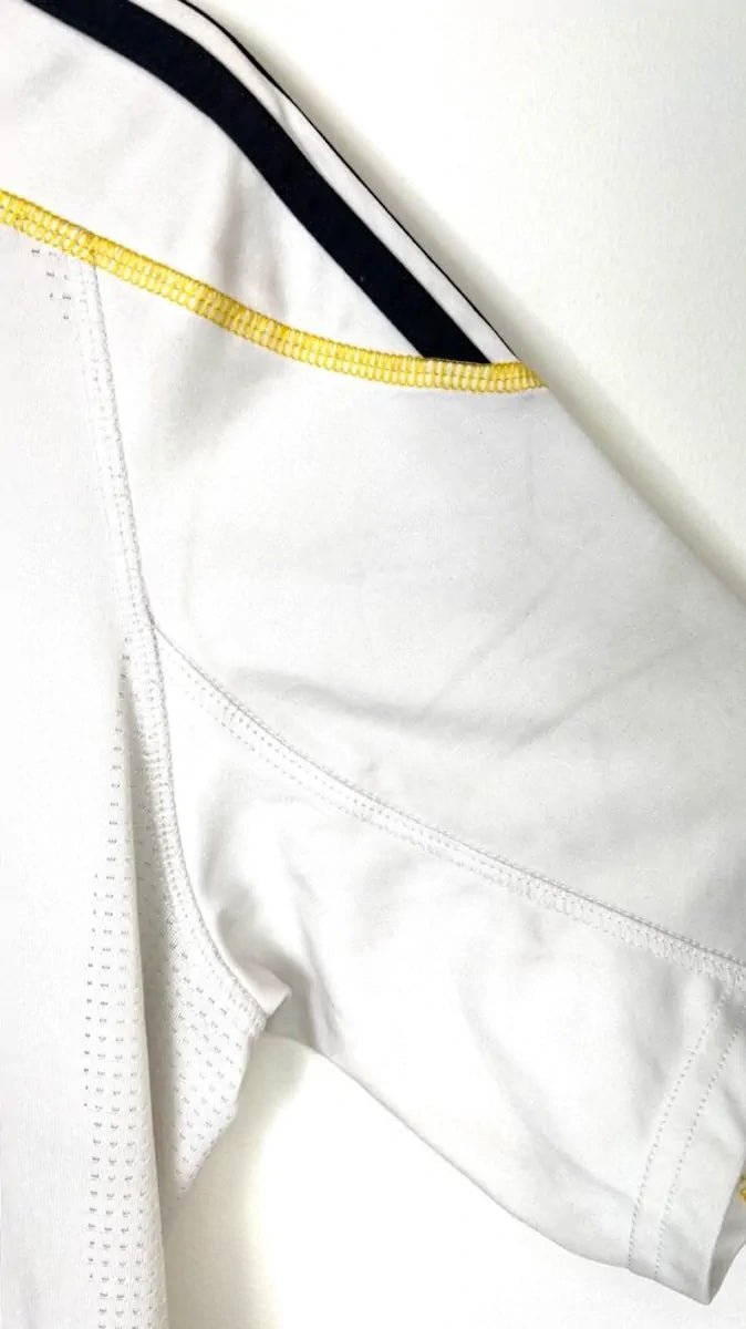2009/10 Real Madrid Domicile - Benzema 11 (S) - Iconic Football Shop