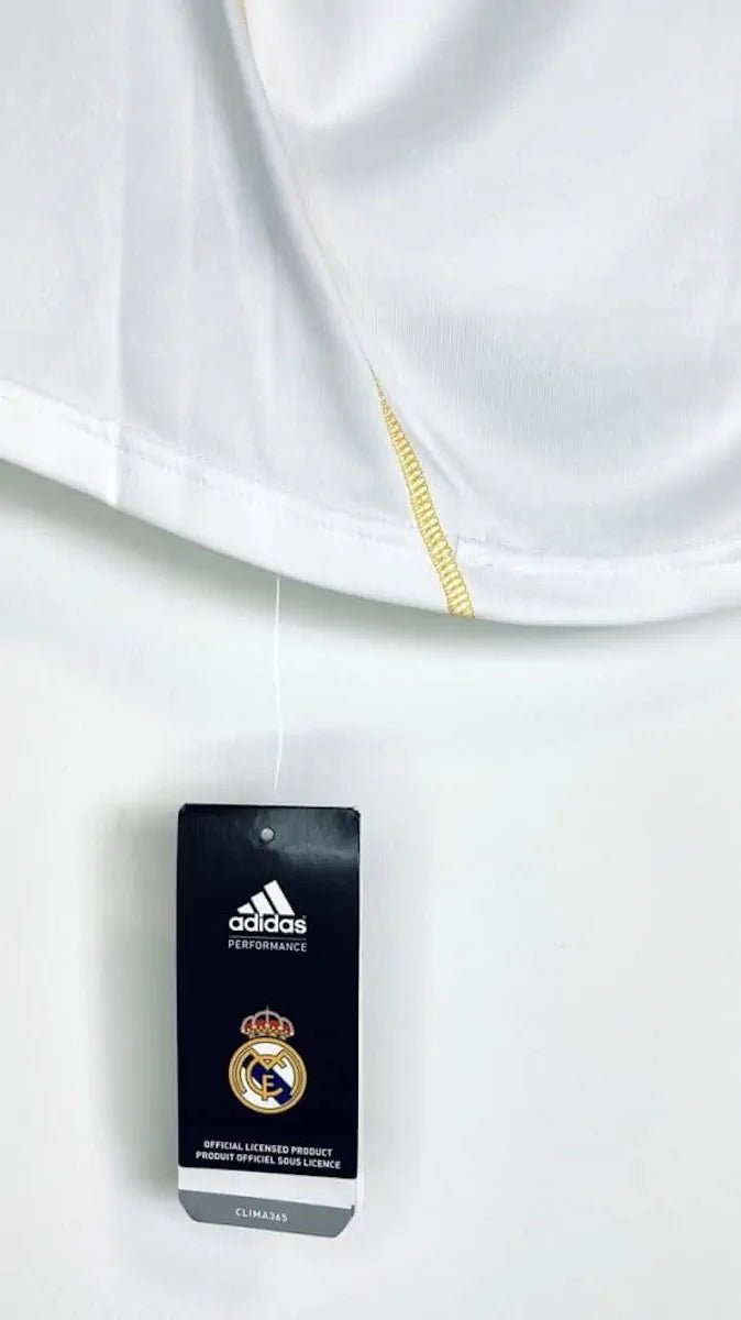 2009/10 Real Madrid Domicile (M) - Iconic Football Shop