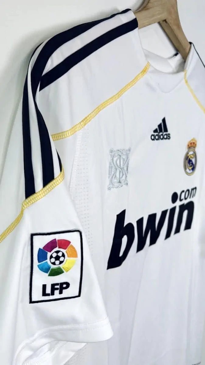 2009/10 Real Madrid Domicile (M) - Iconic Football Shop