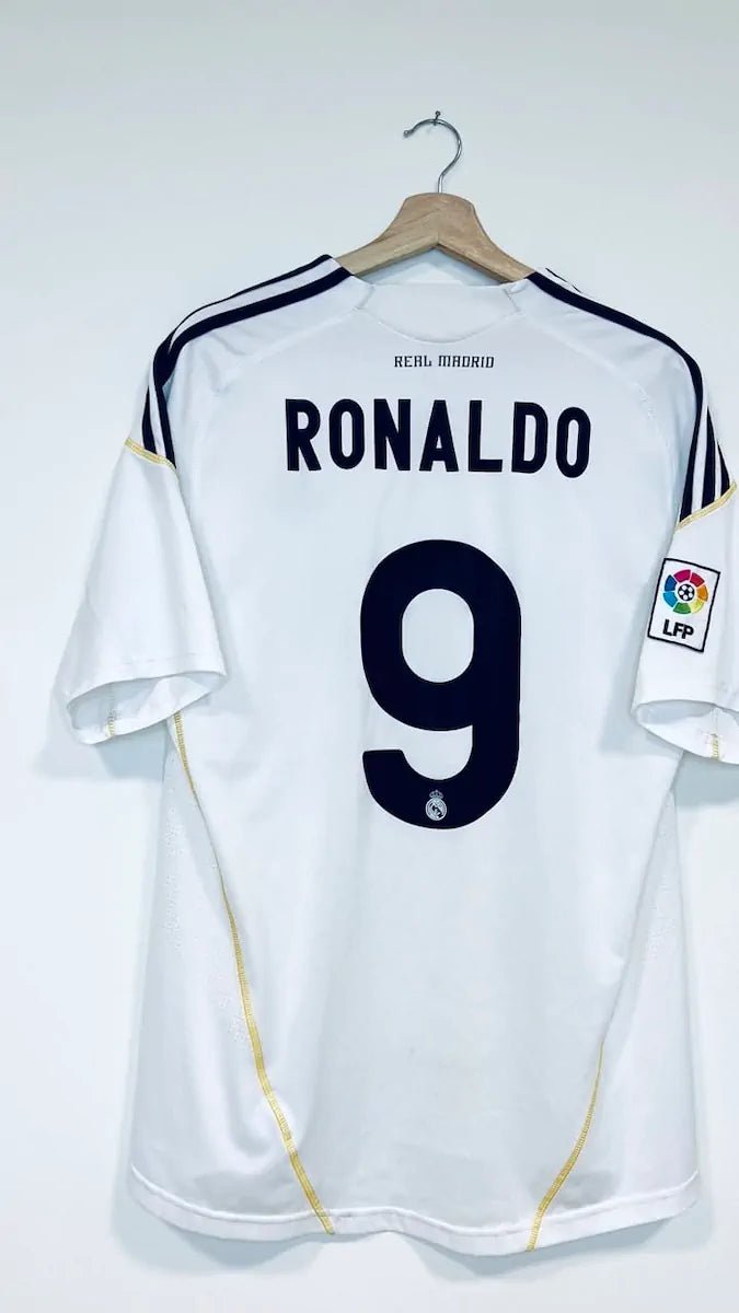 2009/10 Real Madrid Domicile - Ronaldo 9 (L) - Iconic Football Shop