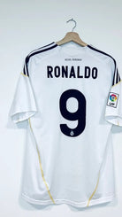 2009/10 Real Madrid Domicile - Ronaldo 9 (L) - Iconic Football Shop