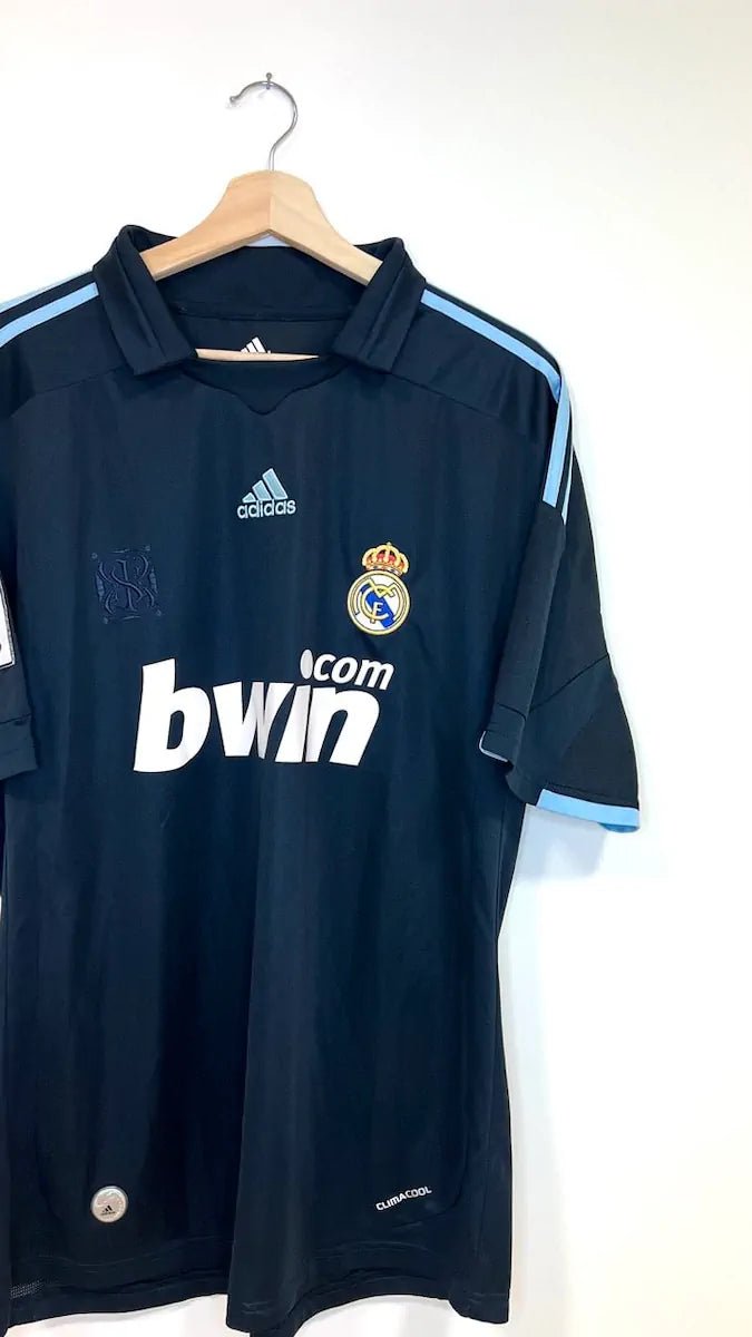 2009/10 Real Madrid Extérieur - Ronaldo 9 (L) - Iconic Football Shop