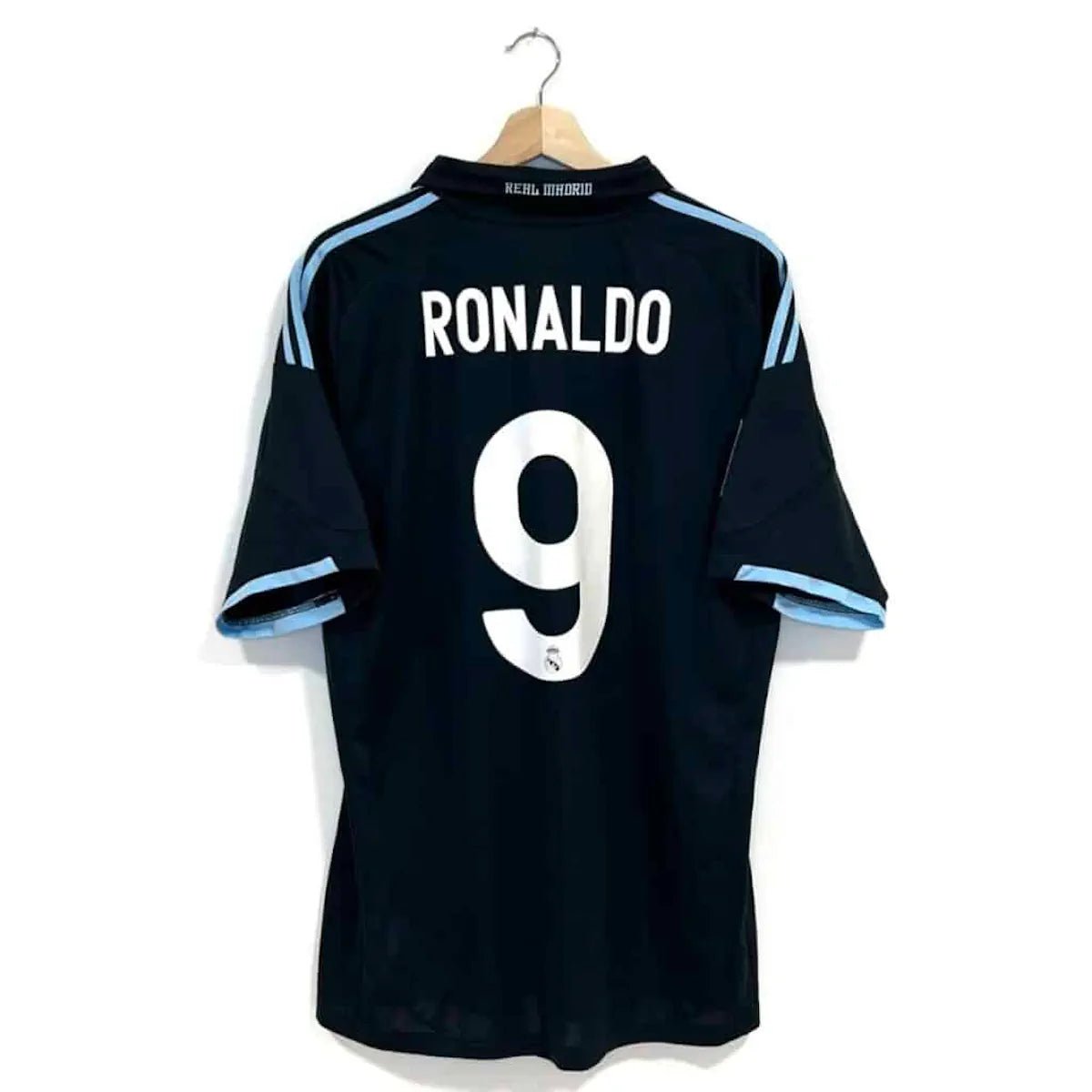 2009/10 Real Madrid Extérieur - Ronaldo 9 (L) - Iconic Football Shop
