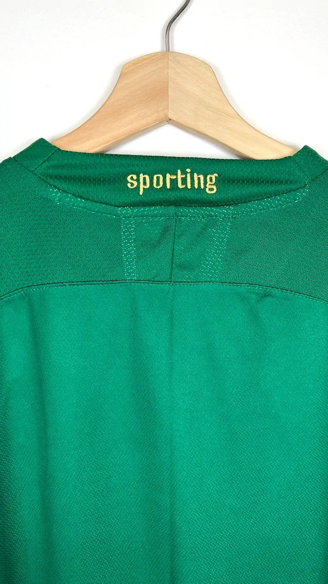 2009/10 Sporting Portugal Domicile (L) - Iconic Football Shop